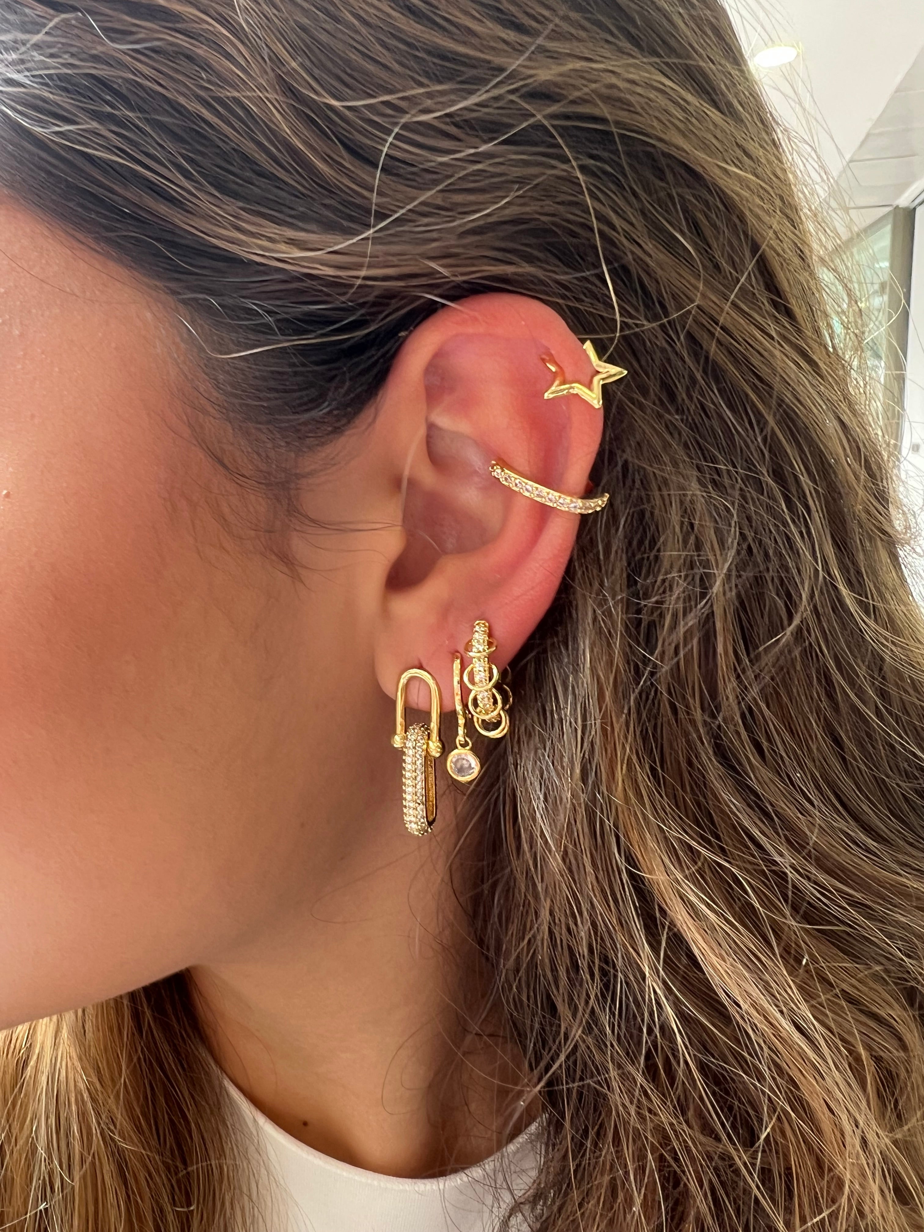 Earcuff | La Tendencia que Revoluciona la Moda en Aretes